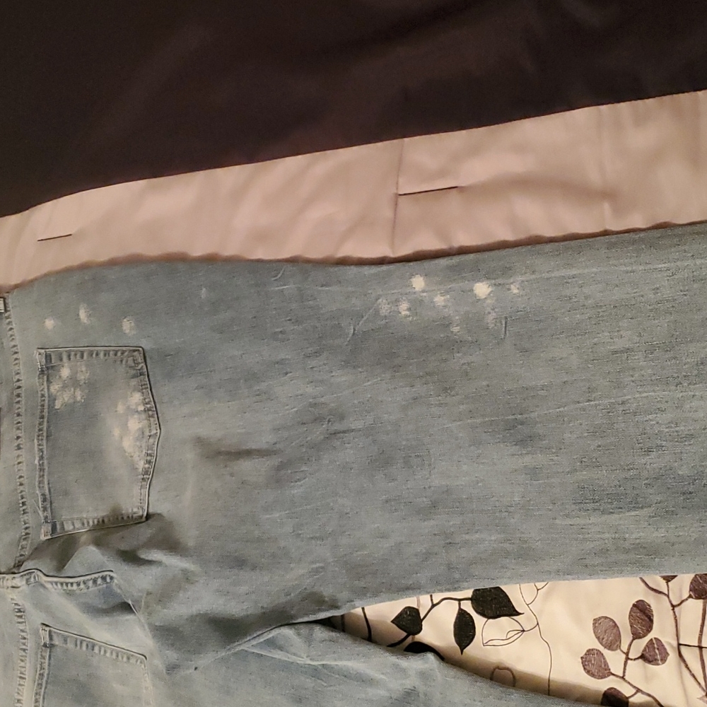 Men's Slim Jeans - Picture 7 of 10